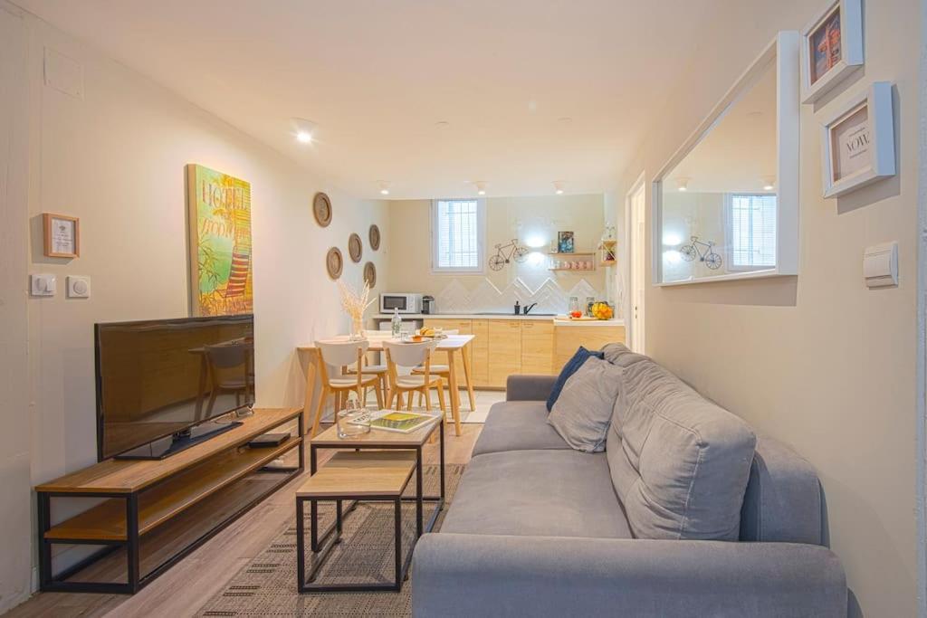 Au Pied De Notre Dame De La Garde Apartman Marseille Kültér fotó